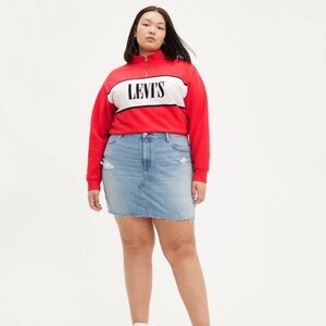 LEVI’S Deconstructed Cut Off Hem Denim Jean Skirt in Gateway Light Wash